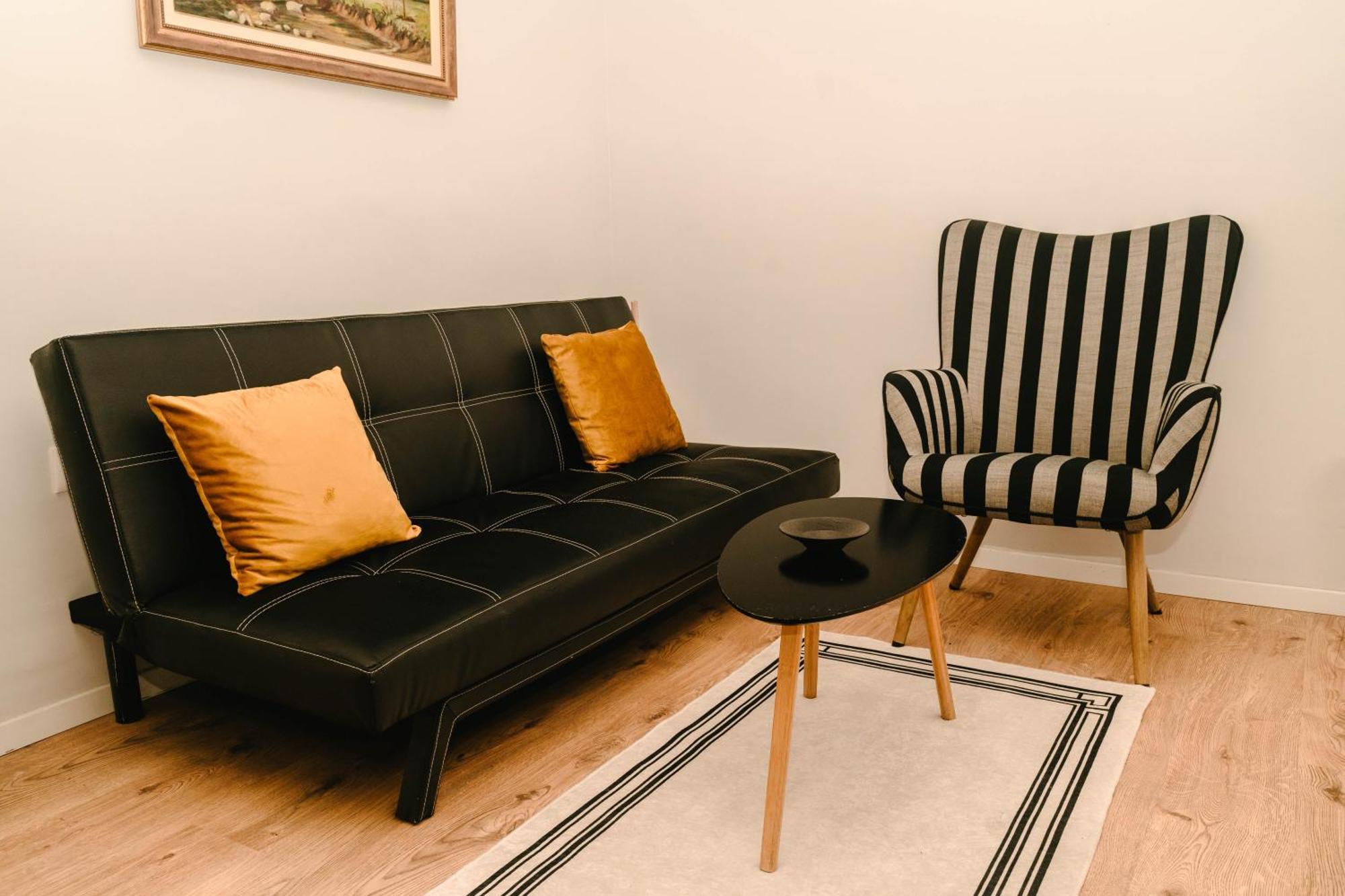 Studio Flat In Heart Of Tirana Kültér fotó